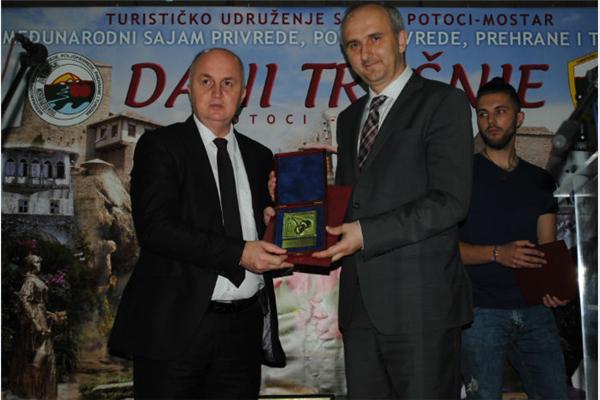 Sajam trešnje u Mostaru okupio 280 domaćih i regionalnih izlagača