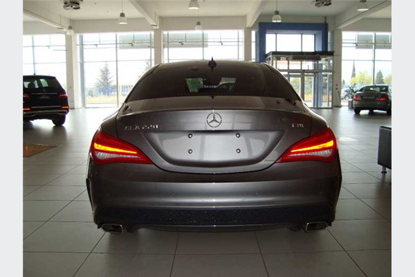 Novi CLA Mercedes samo u izložbenom salonu Auto Lijanovića