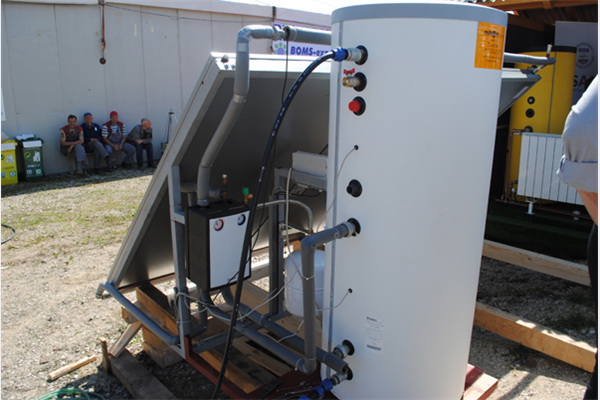 Solarni kolektori za zagrijavanje vode iz Mikoma na Sajmu u Gračanici