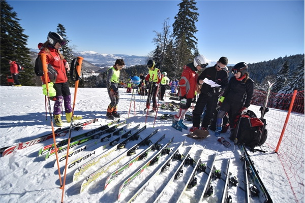 Završen skijaški kup Srebrna lisica–Connecta 2015.
