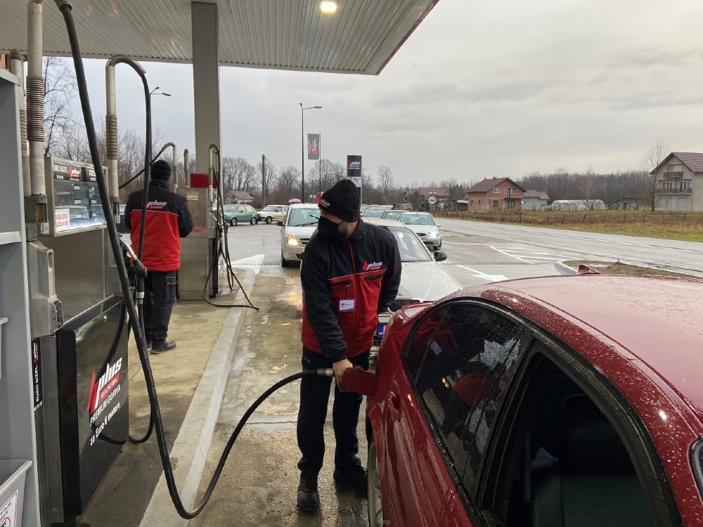 Otvorena 45. benzinska pumpa kompanije Hifa Petrol u Derventi