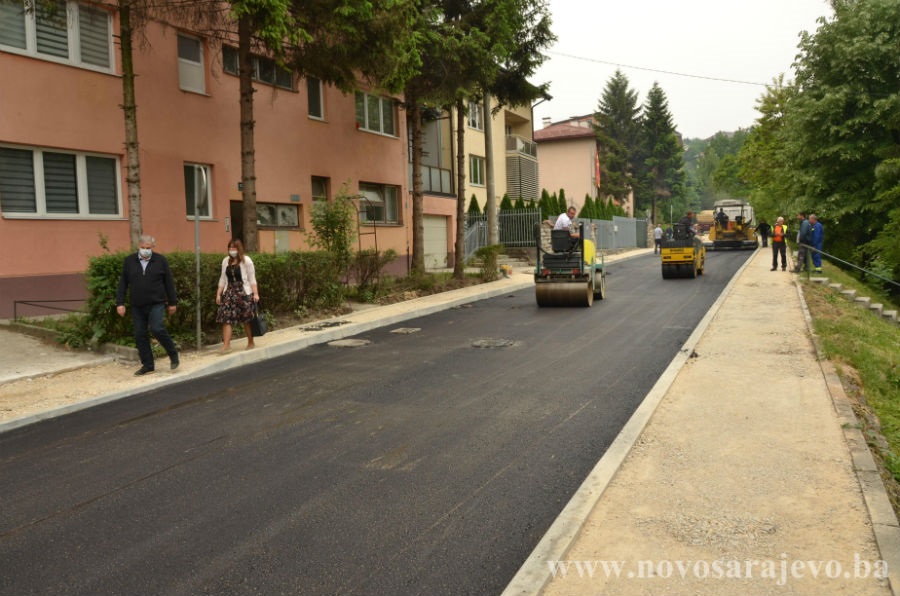 U toku završni radovi na sanaciji dijela saobraćajnice u ulici Splitska
