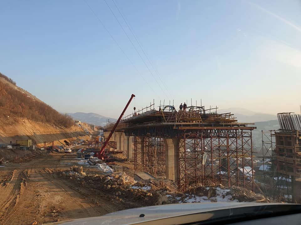 Pogledajte kako napreduju radovi na izgradnji obilaznice oko Zenice (Foto)