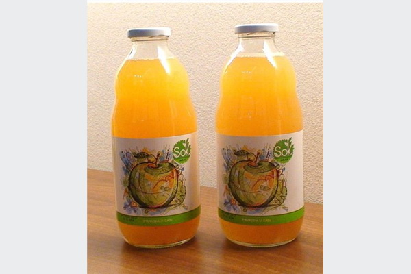 EIN Natural sokovi od domaćeg voća: SOK i tačka!
