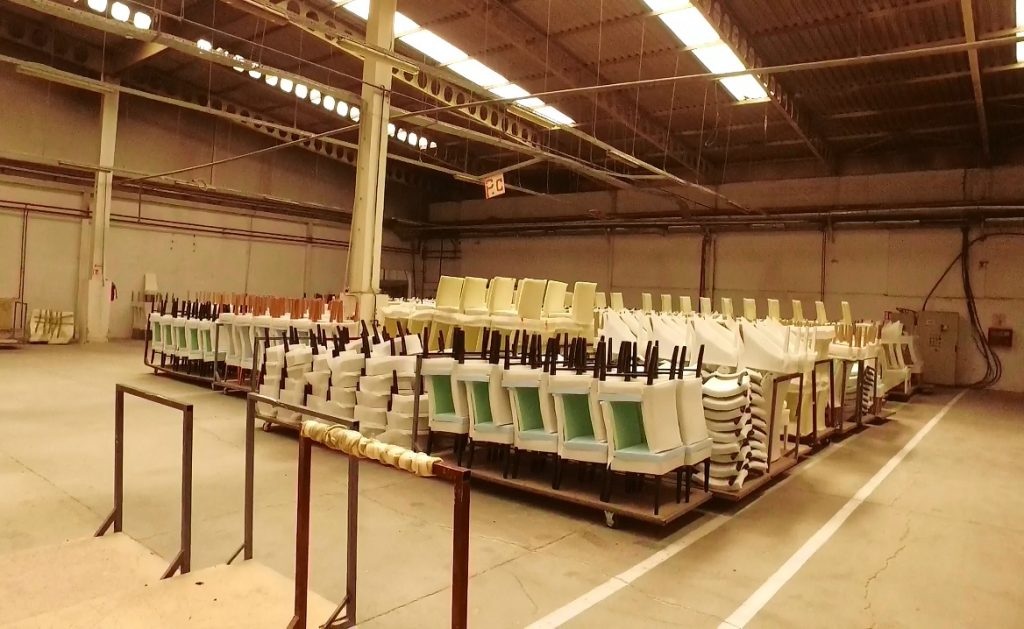 Firma iz Turbeta mjesečno na englesko tržiste izveze 5.000 stolica