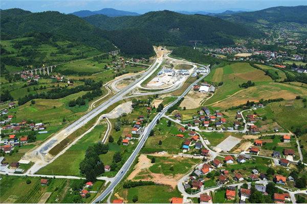 Krajem ljeta autocestom od Zenice do vrata Hecegovine