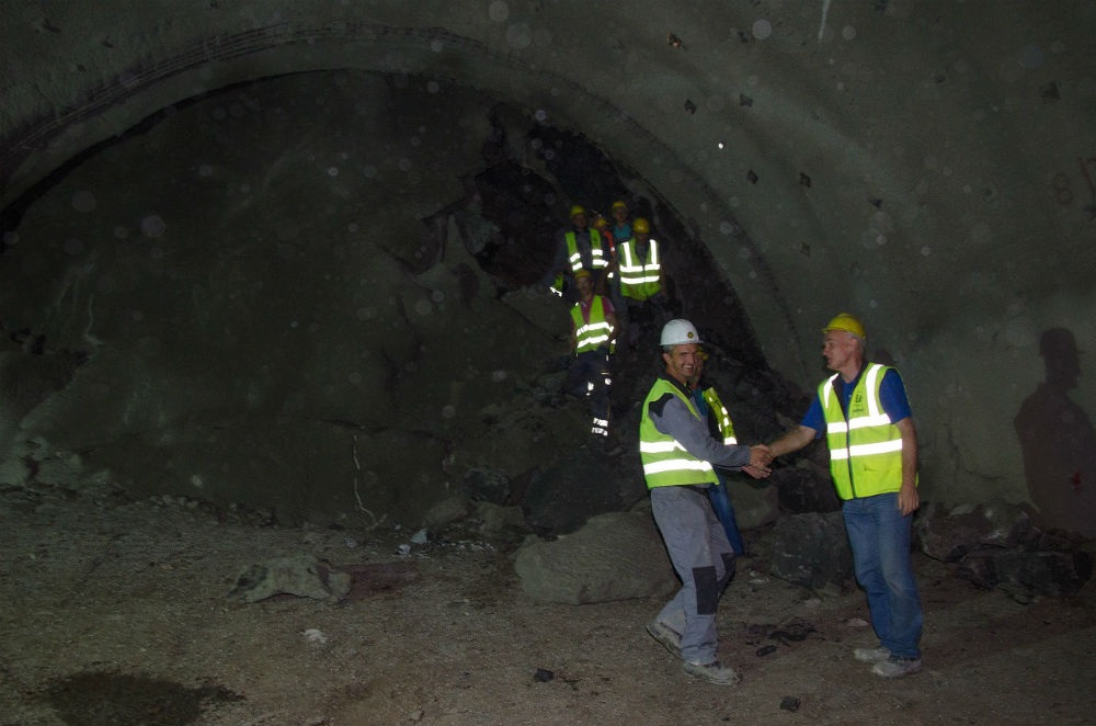 Probijena lijeva cijev tunela Pečuj na Koridoru Vc