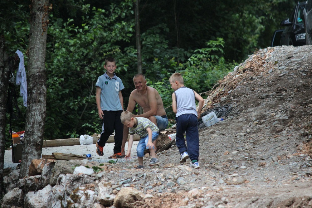Kupalištima i besplatnim kampovima protiv izgradnje MHE na rijeci Neretvici