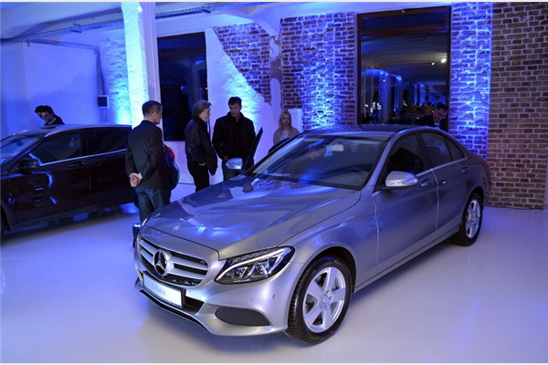 Kompanija Star Import novi generalni distributer Mercedesa za BiH