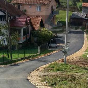 Završeno asfaltiranje nekoliko ulica i puteva na području opštine