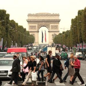 Francuska prihvatila sporni zakon o radu