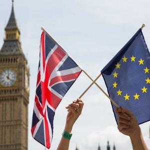 London pokušava jednom nogom izaći - a drugom ostati u EU