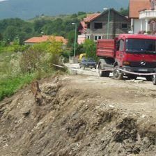 U toku radovi na uređenju desne obale rijeke Bosne