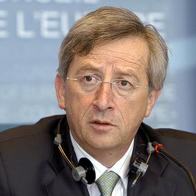 Juncker: Evropa nije u potpunosti prevazišla dužničku krizu