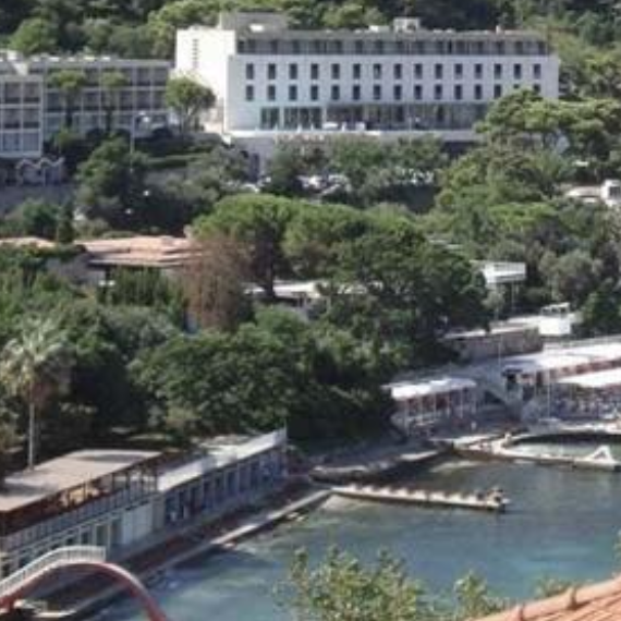 Hrvatska prodaje hotele Plat i Maestral u Dubrovniku