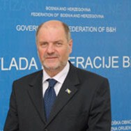 Mustafa Mujezinović, premijer Vlade Federacije BiH