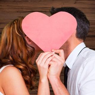 Hotel Opal Exclusive Vas nagrađuje romantičnom večerom za dvoje