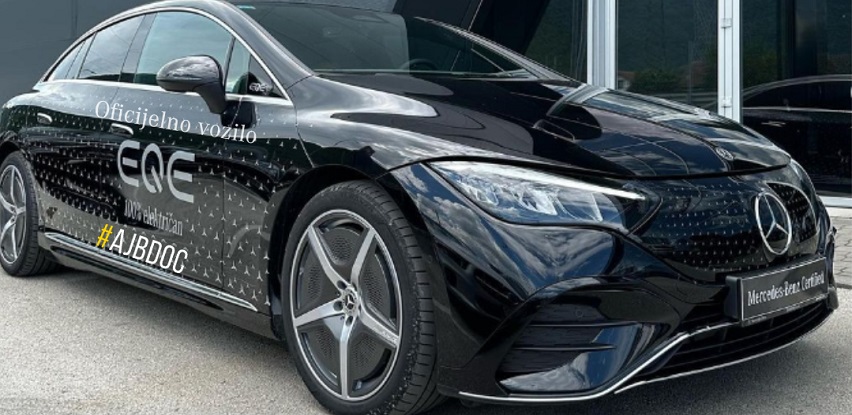 Mercedes benz starline oficijelno vozilo ajb doc film festivala