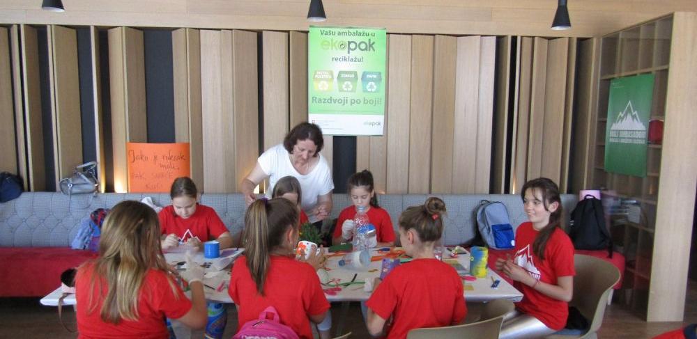Ambasada Švicarske u BiH za djecu organizovala radionicu o reciklaži