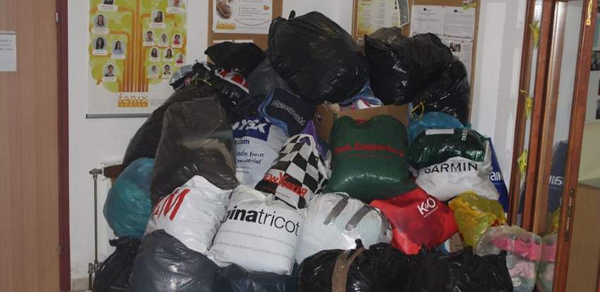 Prikupljena pomoć za migrante na području Bihaća i Velike Kladuše (Foto)