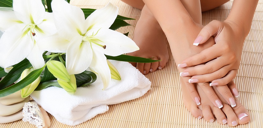 Herbal Spa Manikir i pedikir sjajan su način da poboljšate izgled i zdravlje ruku i stopala! (Foto)