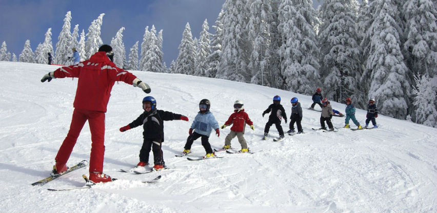 I ove godine KJP ZOI'84 organizuje školu skijanja