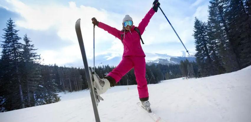 KJP ZOI84 OCS vam poklanja besplatno skijanje za 8. mart - Dan žena!