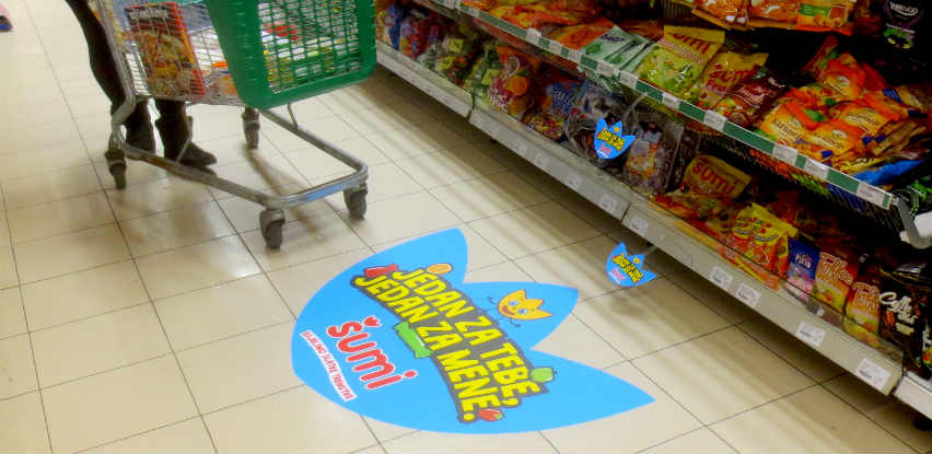 Podna naljepnica – floor sticker: Jedan od najprodavanijih formata oglašavanja